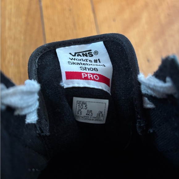 Vans Old Skool Shoe - Men’s 10.5 - Picture 3 of 3